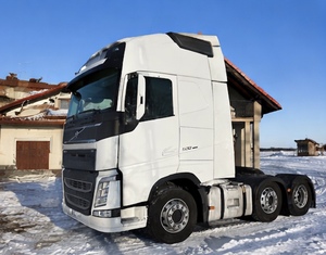 Tractor de Ruedas Volvo FH500 Usado 2024 con Motor Volvo Penta de 15 HP y Caja de Cambios para Granjas - Product Image 4