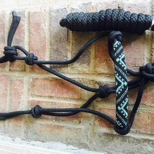 Cabestro de cuerda con cuentas de nailon suave y cómodo para entrenar caballos, cuentas multicolores, proveedor indio de cuero para montar a caballo - Product Image 1