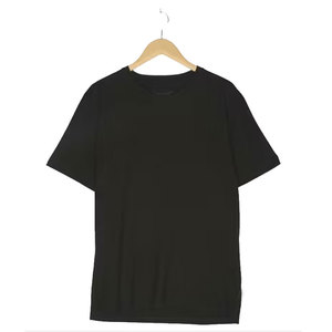 เสื้อยืดสีพื้นสำหรับผู้ชายเสื้อยืดลำลองแขนสั้นคุณภาพดีเสื้อยืดดีไซน์เนอร์แฟชั่นสำหรับฤดูใบไม้ผลิฤดูร้อน - Product Image 5