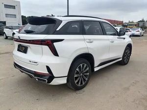 รถยนต์มือสอง 1.5T ตัวเลือกเบาะหนัง แอร์อัตโนมัติ กุญแจรีโมท สตาร์ทอัตโนมัติ ไฟหน้า LED นำเข้าจากญี่ปุ่น ไม่เคยเกิดอุบัติเหตุ - Product Image 4