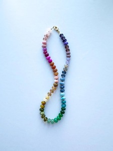 Collier élégant et tendance en acrylique turquoise fait à la main avec des perles en acier inoxydable, bijoux d'inspiration géométrique, cadeau parfait pour les femmes - Product Image 6