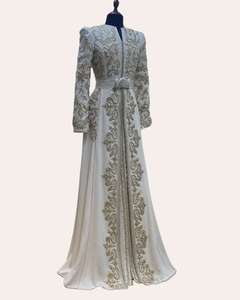 Elegante Caftán Marroquí de Seda Satinada con Cuentas, Largo hasta el Suelo, Color Blanco, Takchita, Vestido de Fiesta para Mujer, Estampado Floral Natural, Transpirable - Product Image 1