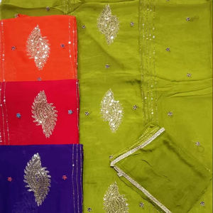 Costumes indiens de créateur modernes non cousus brodés à la main pour femmes pour les fêtes de style traditionnel - Product Image 1