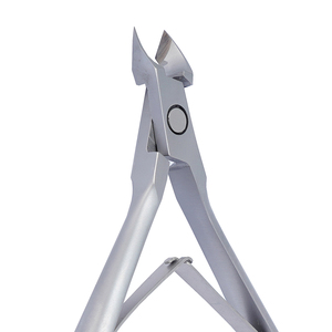 กรรไกรตัดหนังกำพร้าสแตนเลสแบบมืออาชีพเครื่องมือทำเล็บสีเงิน - Product Image 6