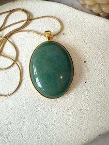 Aventurine verte naturelle pendentif collier forme ovale bijoux en or élégant cadeau fait main pour les femmes - Product Image 4