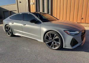 รถยนต์ RS7 SPORTBACK สีเทา ปี 2022 สภาพดี ใช้งานน้อย มีทั้งพวงมาลัยซ้ายและขวา (LHD/RHD) รถมือสองสำหรับขาย - Product Image 2