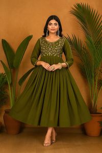 ผ้าจอร์เจียสังเคราะห์ที่น่าสนใจพร้อมชุดปักเลื่อมและซาริผู้ผลิตจากโรงงานขายส่งและจัดส่งจากศัลยแพทย์ - Product Image 5