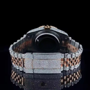 นาฬิกากีฬายูนิเซ็กส์ลายการ์ตูนสุดหรูประดับเพชรหน้าปัดสีน้ำตาลน้ำแข็งออกแบบได้ตามต้องการสไตล์โบราณทำจากสแตนเลสควอตซ์ - Product Image 5