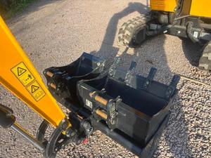 High Performance Digging Power Track Bucket Attachment JCB 16C Crawler Excavator 0.12m Capacity 110kW Power Engine Core - Product Image 2