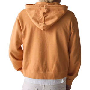 Sweats à capuche avec logo et design personnalisés pour hommes Sweats à capuche en coton mélangé respirants personnalisés Basics pour hommes à vendre Fabriqué au Pakistan - Product Image 2