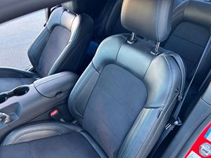 Ford Mustang Dark Horse 2024, Transmisión Automática, Asientos de Cuero, Equipamiento de Alta Gama, Bajo Kilometraje - Product Image 6