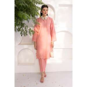 WGK-SKS-DE-2754 เสื้อและกางเกงผ้าซาตินปักลายผ้าไหมซาตินแขนสามส่วนสำหรับฤดูใบไม้ผลิ/ฤดูร้อน - Product Image 3