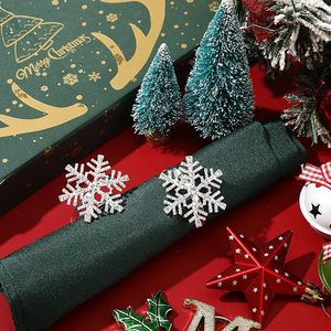 Flocon de neige allemand en argent sterling, rond de serviette en papier Flocon de neige de Noël Anneau de serviette en strass Décoration de table pour les mariages - Product Image 4