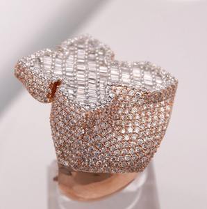 Bague en diamant de culture certifiée IGI, plaquée or rose 14k/18k, croix hip-hop, diamant CVD taille émeraude, pour femmes et hommes, pour les fêtes - Product Image 1