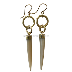 Pendientes de cuerno de color antiguo para mujer, joyería de diseño al por mayor, fabricante y distribuidor - Product Image 4