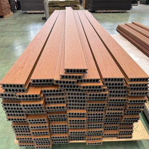 Planches de terrasse composites OEM, taille personnalisée, revêtement de sol extérieur, imperméable, fabricant WPC Vietnam - Product Image 5