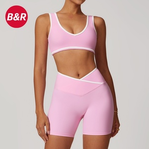 Ensemble de yoga gris pour femme, 2 pièces : Crop top à bretelles spaghetti et Legging taille haute respirant uni pleine longueur - Product Image 1