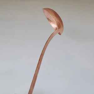 Cuchara de cobre natural, cuchara hecha a mano asequible para comidas diarias, cocina y uso en la cocina, cuchara de cobre duradera de AALIYAN IMPEX - Product Image 3