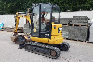 Mini-excavatrice Caterpillar CAT 302.7D CR de 2,67 tonnes avec 3 godets, excavatrice hydraulique compacte à rayon de braquage réduit à vendre - Product Image 4