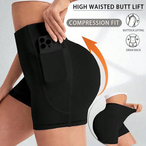 Pantalones cortos de yoga transpirables para mujer con logotipo OEM personalizado Patrón sólido y técnica de diamantes de imitación para eventos de fitness Marca minorista - Product Image 5