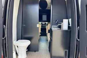 USADO LHD/RHD 2022 MERCEDES-BENZ SPRINTER 2500 REGENCY XALTA LX TOUR - Product Image 2