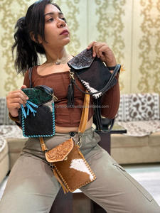 Nouveau Western fait à la main téléphone sac à main sac à main véritable fourrure de vachette usiné à la main sculpture sac à bandoulière petite taille sacs bracelet pochette sac à bandoulière - Product Image 4