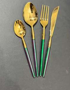 NOUVEAU Vente Vaisselle d'hôtel de grande classe Couteau en laiton Fourchette Cuillère Vintage Mariage Couverts en or Cuillère et fourchette réutilisables Manche mince - Product Image 4