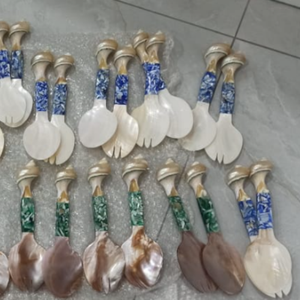 Cuchara madre perla natural | Cuchara de comedor ecológica para caviar, postre y comida gourmet - Product Image 4