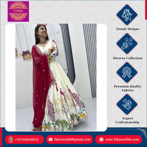 Gama exclusiva de nuevo diseñador para bodas y fiestas Dola Silk Made Mill Print & Foil Work Anarkali Gown con Dupatta - Product Image 2