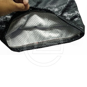 Shorts de sport en mesh pour hommes - Style décontracté uni, séchage rapide, légers et respirants, taille élastique, coupe ajustée - Product Image 6