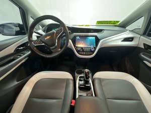 Voiture d'occasion de qualité abordable, Chevrolet Bolt EV Premier 2019, conduite à gauche - Product Image 2