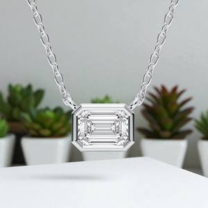 Moderne Minimaliste 1.00 Carat E-F/VVS-VS Moissanite Émeraude Diamant Lunette Pendentif 950 Platine Pour Elle - Product Image 2