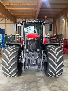 Tracteur agricole d'occasion de haute qualité 4x4 Massey Ferguson 8S.305 à vendre - Product Image 3
