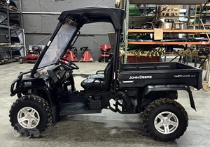 Tracteur à roues Gator XUV 620I 12HP d'occasion de 2009 avec moteur et boîte de vitesses - Product Image 5