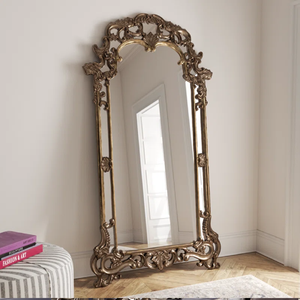 Espejo de pie rústico de gran tamaño con marco de madera tosca para decoraciones del hogar terrosas y amantes de la naturaleza - Product Image 1