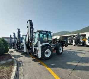 Nuevo Hidromek HMK 102S ALPHA K4 Mini cargadora de ruedas con componentes centrales Motor Bomba de cojinete de motor Engranaje de caja de cambios - Product Image 1