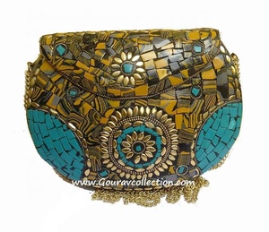 Sacs à bandoulière en métal pour femmes pour cadeaux et vêtements de fête utilisation GC-BG-441 disponible au meilleur prix de l'inde - Product Image 3