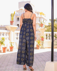 Collection 2024 de saree en soie imprimée pour femmes été et automne porter un costume de saut sans manches - Product Image 4