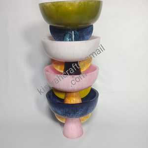 Mustique Pedestal Frutero grande y juego de servidores Estilo japonés Artesanía de resina 3D Material sostenible para bodas - Product Image 4