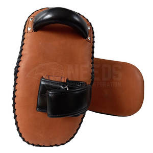 Kick Shield en cuir léger de haute qualité Produit de boxe polyvalent à un prix raisonnable - Product Image 6