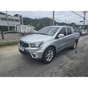 Ssangyong Korando Sports Diésel 4WD CX7 Camioneta Vehículo de Moda con Tracción en las Cuatro Ruedas - Product Image 1