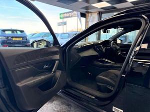 PEUGEOT 308 SW 1.2 d'occasion, conduite à gauche/droite - Product Image 3