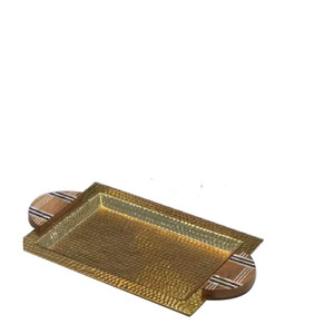 Bandeja de Servicio Redonda de Madera con Asa de Diseño para Servir Comida y Postres en Hoteles y Restaurantes - Product Image 3