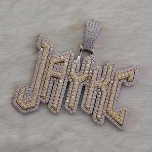 จี้เงินแท้ 925 ประดับเพชรโมอิสซาไนต์ทรงเจ้าหญิง VVS แท้ รูปทรงการ์ตูน ฝังแบบช่อง สไตล์ฮิปฮอป พร้อมตัวอักษร - Product Image 2