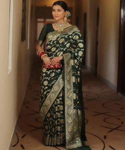 CRÉATEUR LICHI SOIE JACQUARD TRAVAIL SAREE AVEC BLOUSE NON COUCHÉE VÊTEMENTS DE MARIAGE PRIX DE GROS VÊTEMENT ETHNIQUE VERT - Product Image 1
