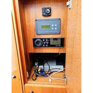 Yate a Motor Windy 37 Grand Mistral HT, 2 Motores de 260 CV, 11.14 x 3.50 m - Product Image 1