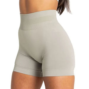 Shorts de yoga personnalisés avec logo imprimé pour femmes, en coton respirant, shorts chauds, taille adulte, fabriqués au Pakistan - Product Image 5