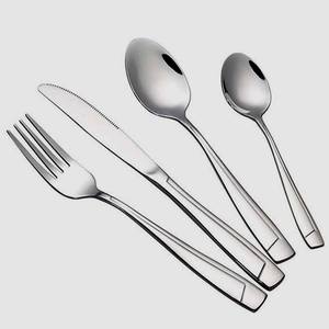 Cubiertos de Restaurante Campos con Acabado Dorado, Cubiertos Reutilizables, Increíble Juego de Cubiertos con Cuchillos, Tenedores y Cucharas de Mango Redondo Grueso - Product Image 6