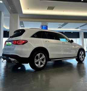 Barato <span class=keywords><strong>de</strong></span> <span class=keywords><strong>segunda</strong></span> <span class=keywords><strong>mano</strong></span> Mercedes GLC 260 2,0 T 4WD 45.000 km pintura Original sin reparaciones coche privado nuevo vehículo <span class=keywords><strong>de</strong></span> energía coche usado GLC - Product Image 3