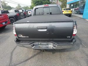 2011 Toyota Tacoma Doble cabina - Product Image 2